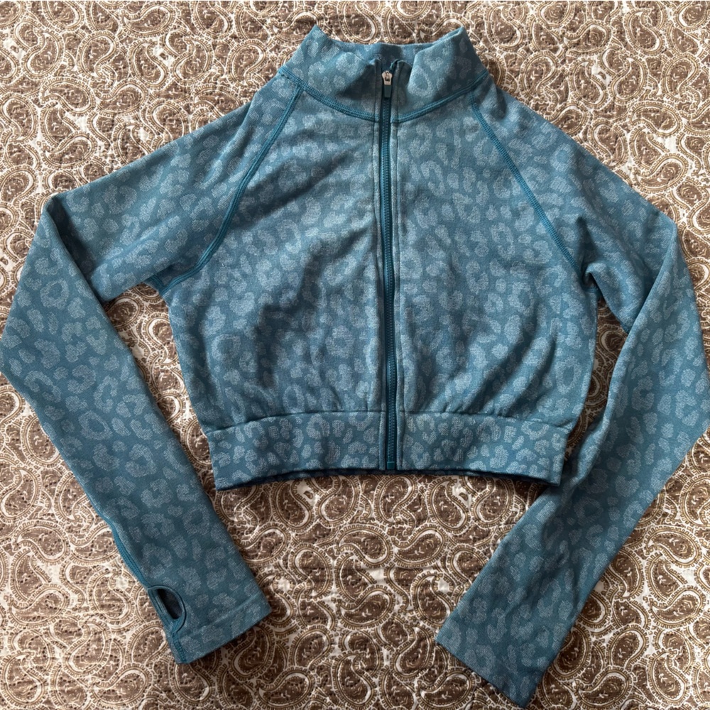 SHEIN Blue Leopard Print Cropped Hoodie